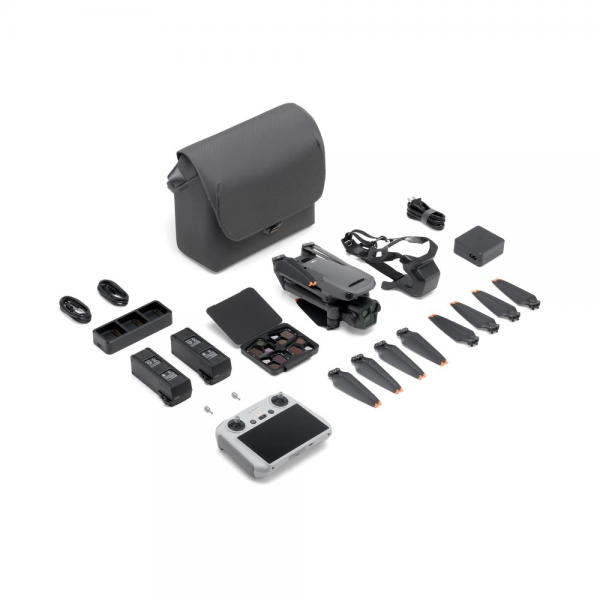 Квадрокоптер DJI Mavic 3 Pro Fly More Combo (DJI RC)