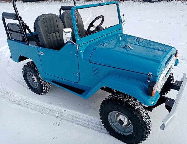 Электромобиль Toyota Land Cruiser FJ40