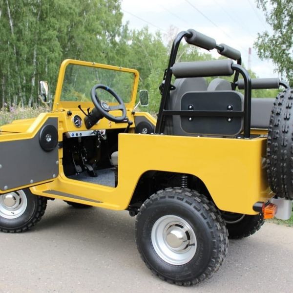 Электромобиль Toyota Land Cruiser FJ40