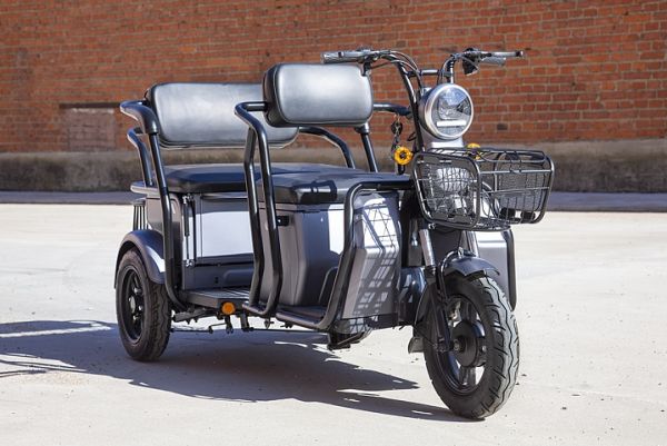 Электротрицикл Rutrike Кэб Коричневый