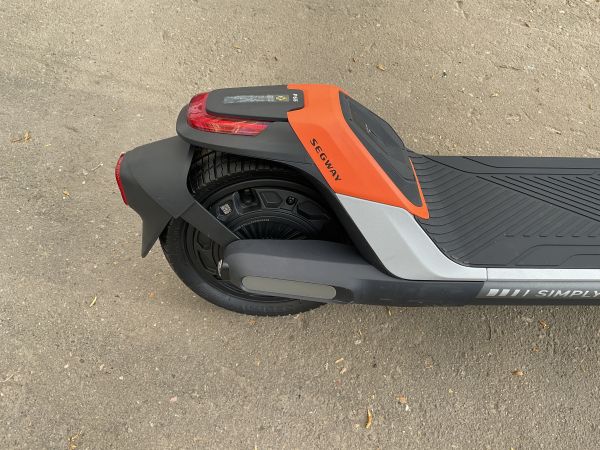 Электросамокат Segway-Ninebot KickScooter P65SU