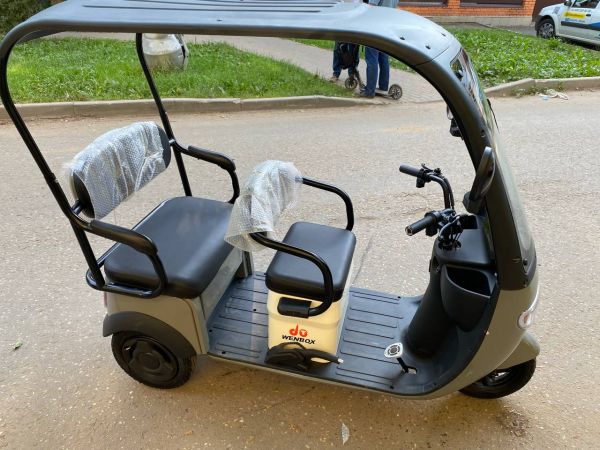 Электроскутер Wenbox Protrike K1 с крышей